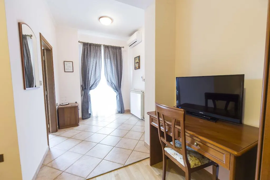 B&B Marino Buje Oda ve Kahvaltı