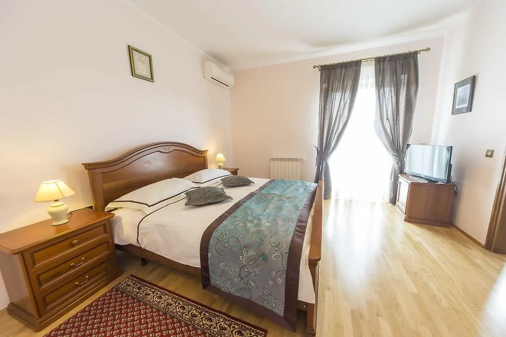 Oda ve Kahvaltı B&B Marino Buje