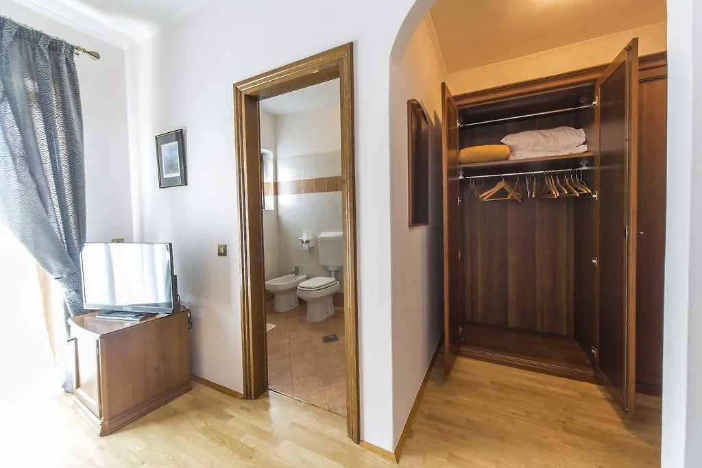 B&B Marino Buje Oda ve Kahvaltı